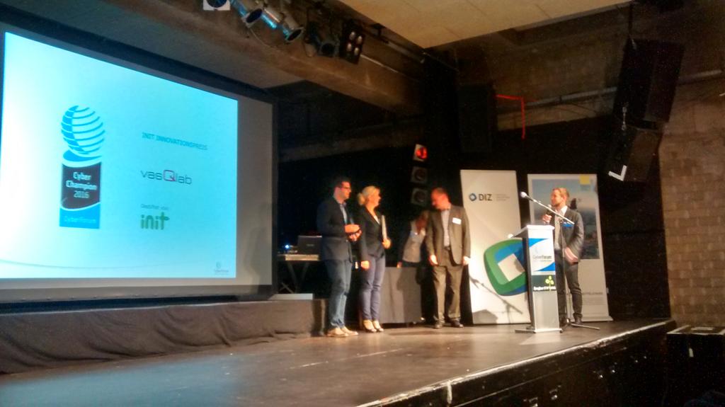 CyberForum's tweet photo. #init Innovationspreis geht an #vasQlab - Glückwunsch, #CyberChampions ! https://t.co/DOExIXNcIh