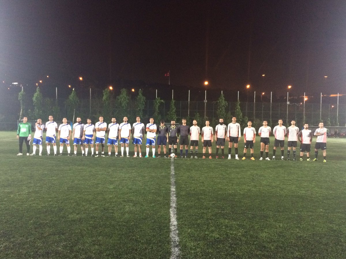 Gecenin son maçında <a href="/BuyukAvlu/">Büyük Avlu</a> ile ligin yeni ekiplerinden <a href="/FcSadri/">SADRİ ALIŞIK SK</a> karşılaşıyor.