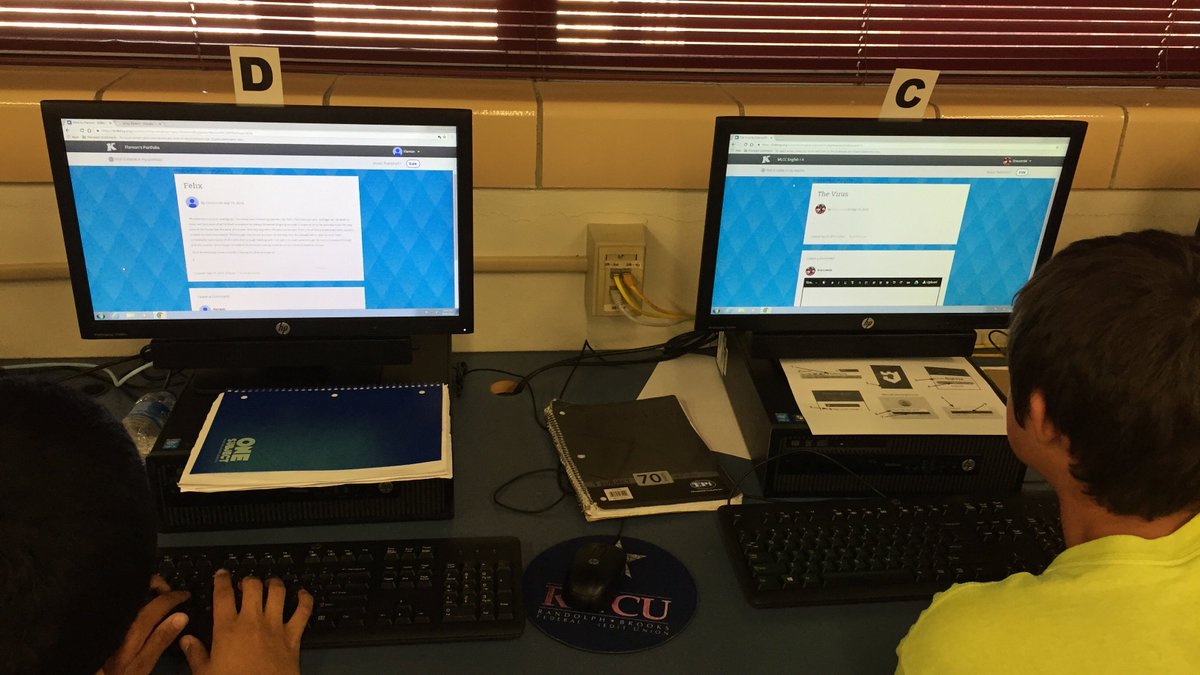 SuperEdTechMan's tweet photo. Students using https://t.co/2TmxXhrT95 to publish #WritersWorkshop compositions #MLCCproud #LISDengage https://t.co/vLCckLWzWL