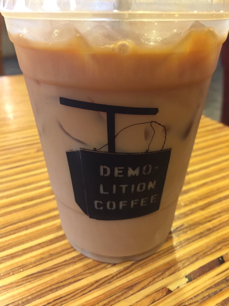 MelissaCBS6's tweet photo. Fueling up at one of my fave places in #petersburg before tonight's city council meeting @CBS6 #DemolitionCoffee https://t.co/uwDXwaFCh6