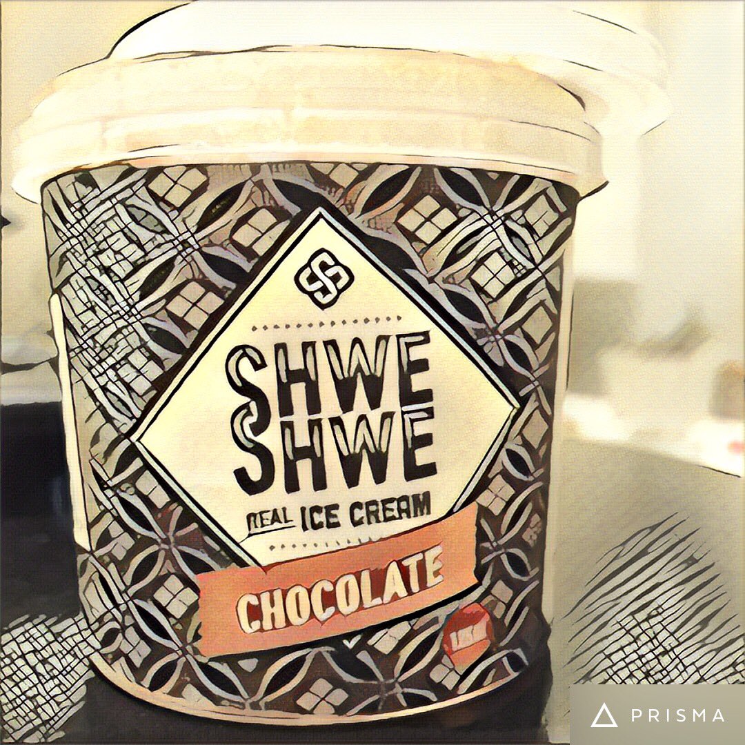 Just polished off my first little #tubofjoy by <a href="/IceCreamComm/">Icecreamcommunity</a> #shweshwe real #icecream