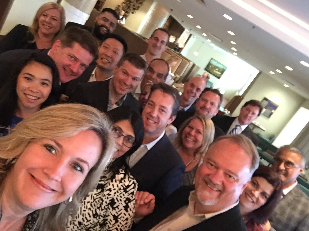 jenniferwarawa's tweet photo. Team #Sage celebrating a great #SageSessions today in #Toronto - huge success, great team #LifeatSage https://t.co/9WYfQKnCro