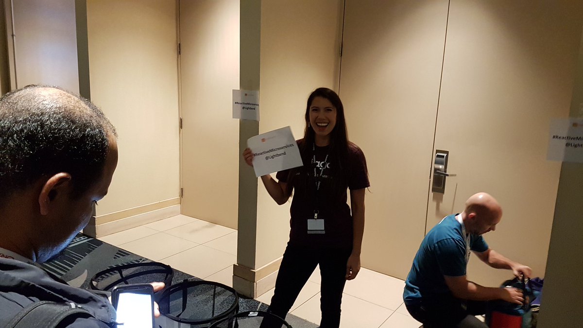 ivar_grimstad's tweet image. I want a #ReactiveMicroservices @lightbend t-shirt 😎