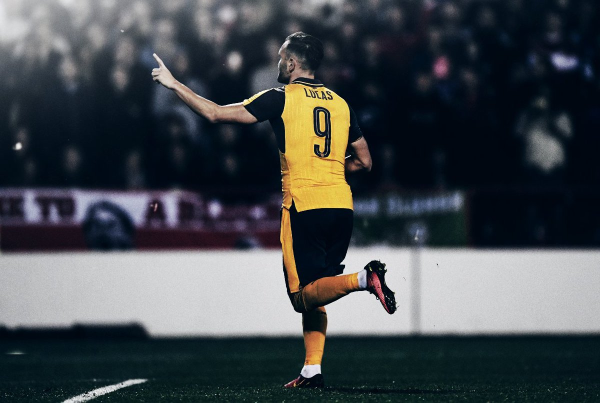 ArsenalRealm's tweet image. His 1st goal for Arsenal. #LP9