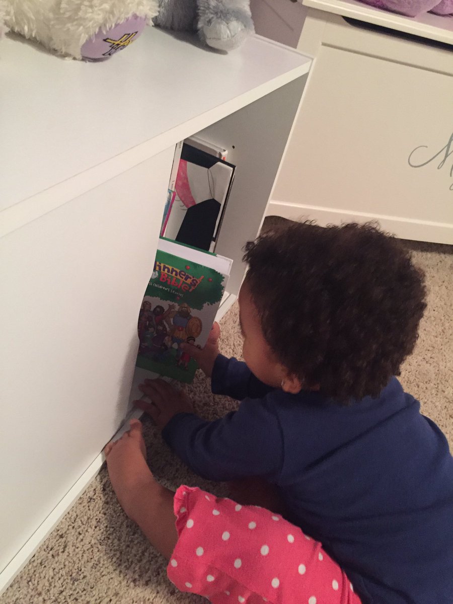 markingramII's tweet photo. Every night before I put my daughter to bed we read a story out of the beginners bible! Teach em early to love Jesus https://t.co/drIgRX5uZA