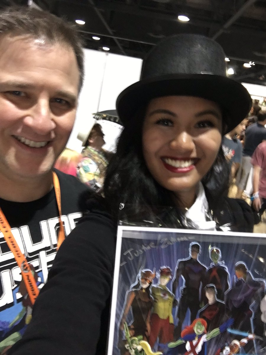 dorkmagiciangrl's tweet photo. still can't believe I met @Greg_Weisman and @PeterDavid_PAD @LongBeach_CC last weekend! #KeepBingingYJ https://t.co/AXTL6Upg44
