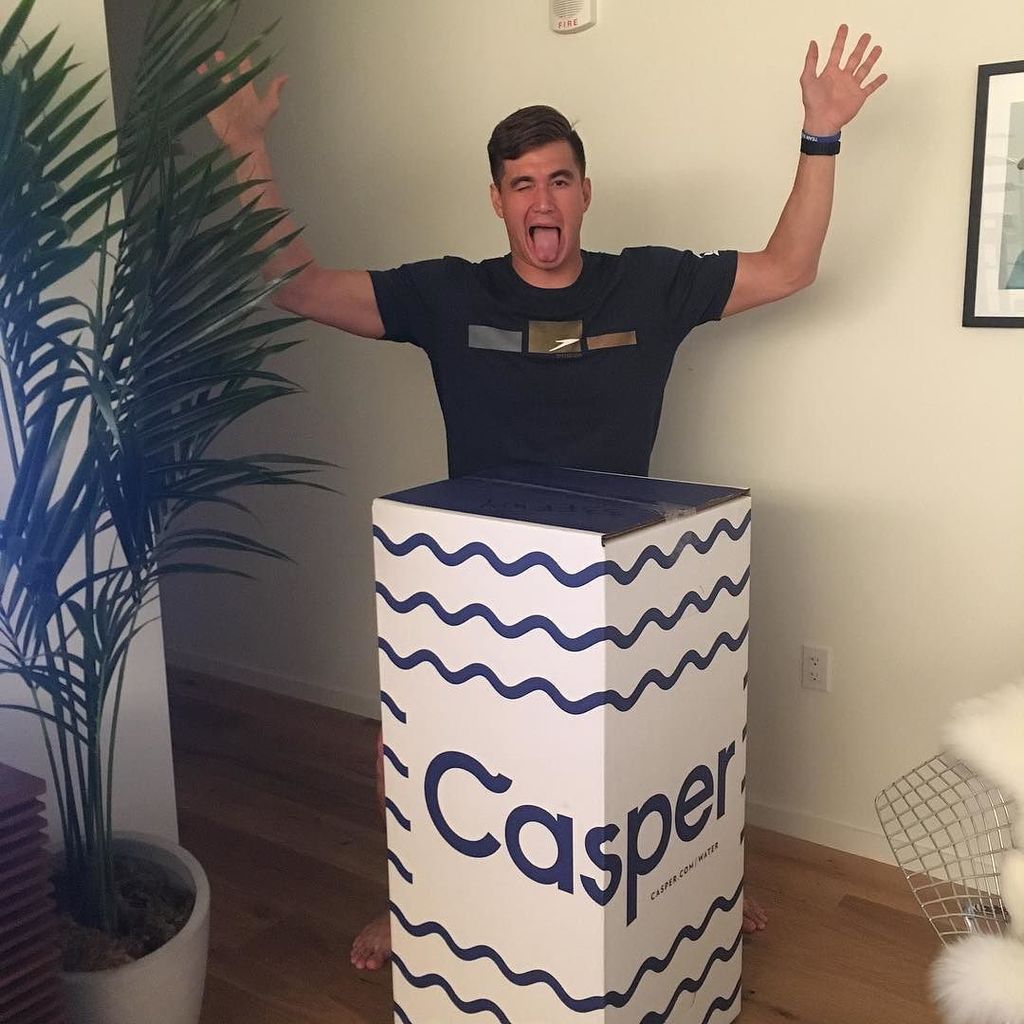Nathangadrian's tweet photo. A new bed came in the mail today! 👻👻👻 #thefriendlyghost @casper https://t.co/p9hP3eQyVu