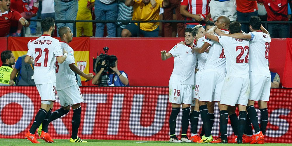 marca's tweet photo. FINAL | #ElGranDerbi se queda en el Pizjuán: Sevilla 1-0 Betis https://t.co/FV7IRucrn5 #LaLiga https://t.co/so3IqMApzh