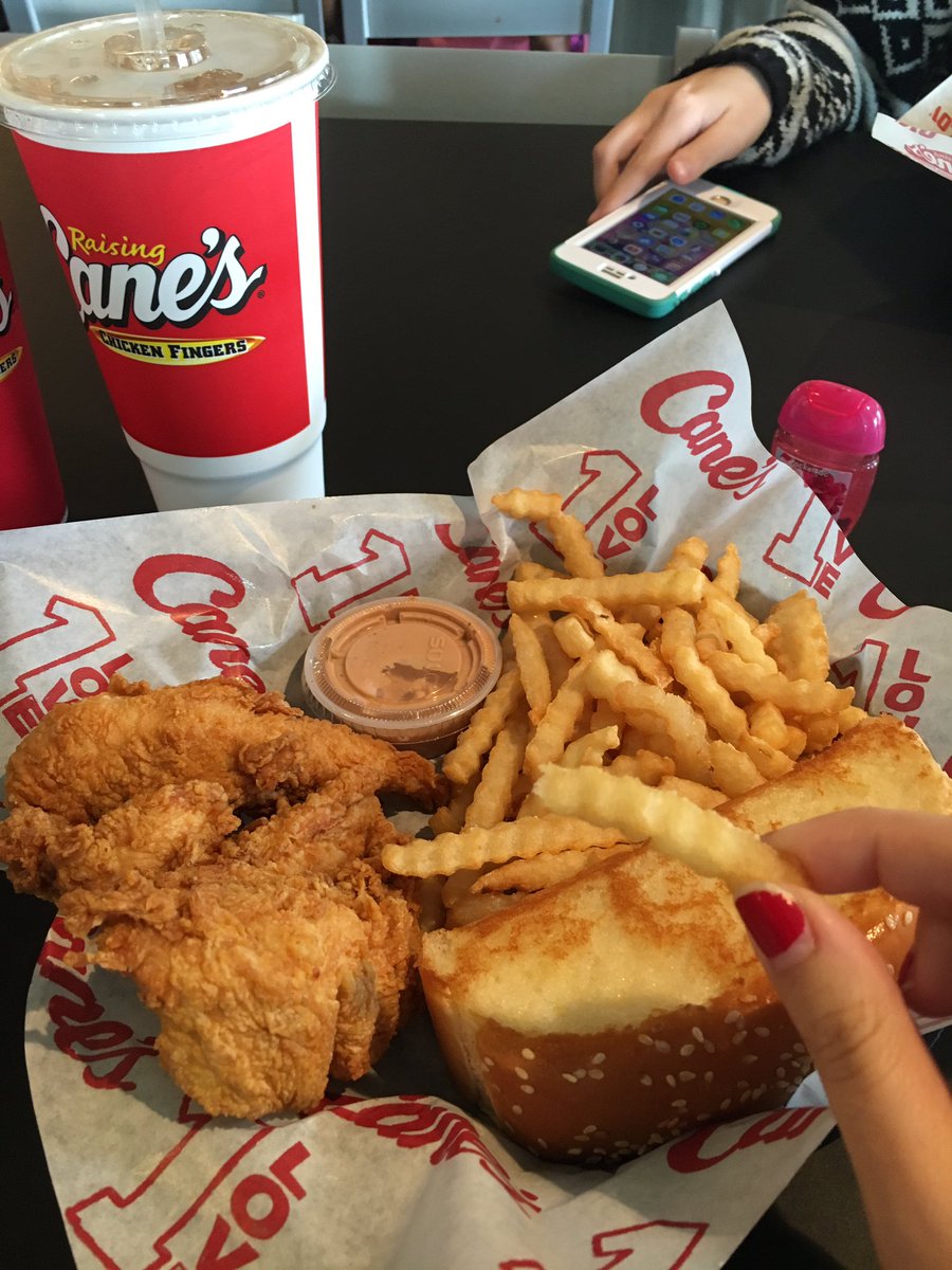 KaitlinWitcher's tweet image. Travelled to the outskirts of LA for heaven AND IT WAS WORTH GETTING OUT OF BED FOR.