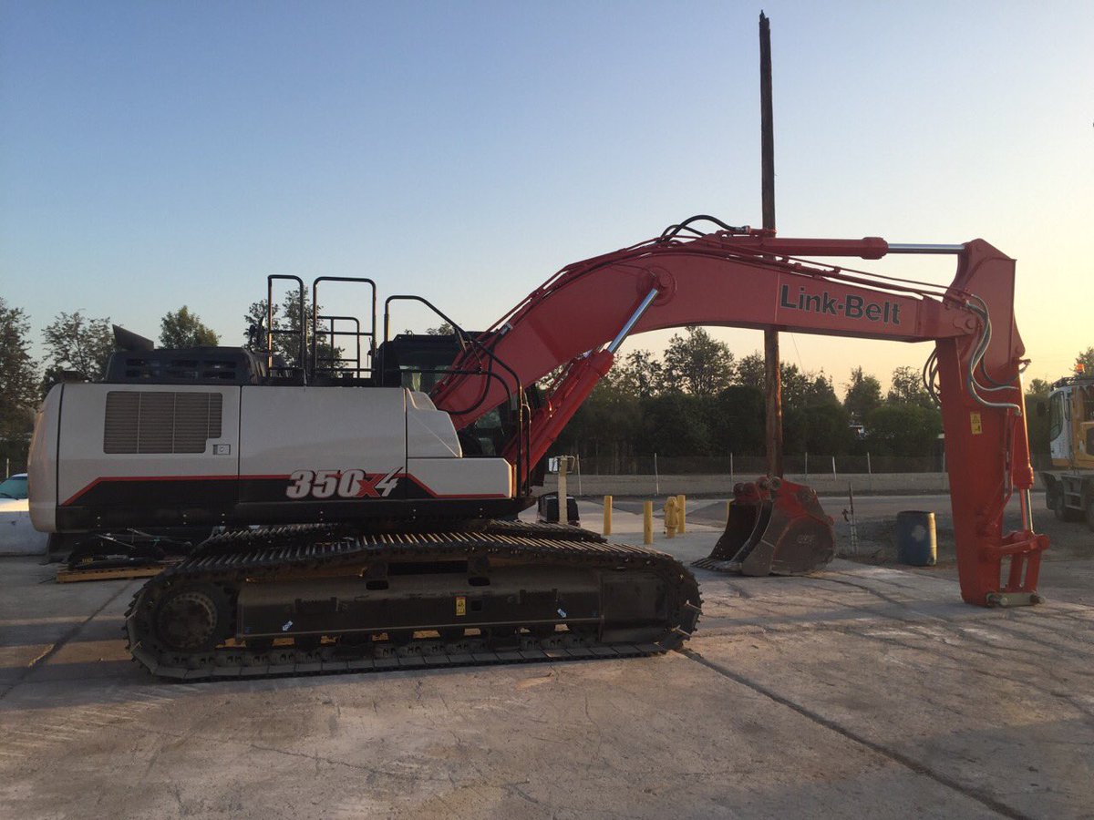 bejaccorp's tweet photo. Linkbelt 350X4 #linkbelt #norcal #socal #california #equipment #heavyequipment #heavyequipmentnation #bejac #bejacd #wedothat https://t.co/FBCPLASTJ6