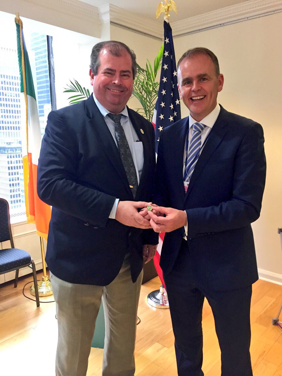 Presenting AOH Immigration Pin to Joe McHugh, Ireland Minister for Diaspora Affairs in NYC