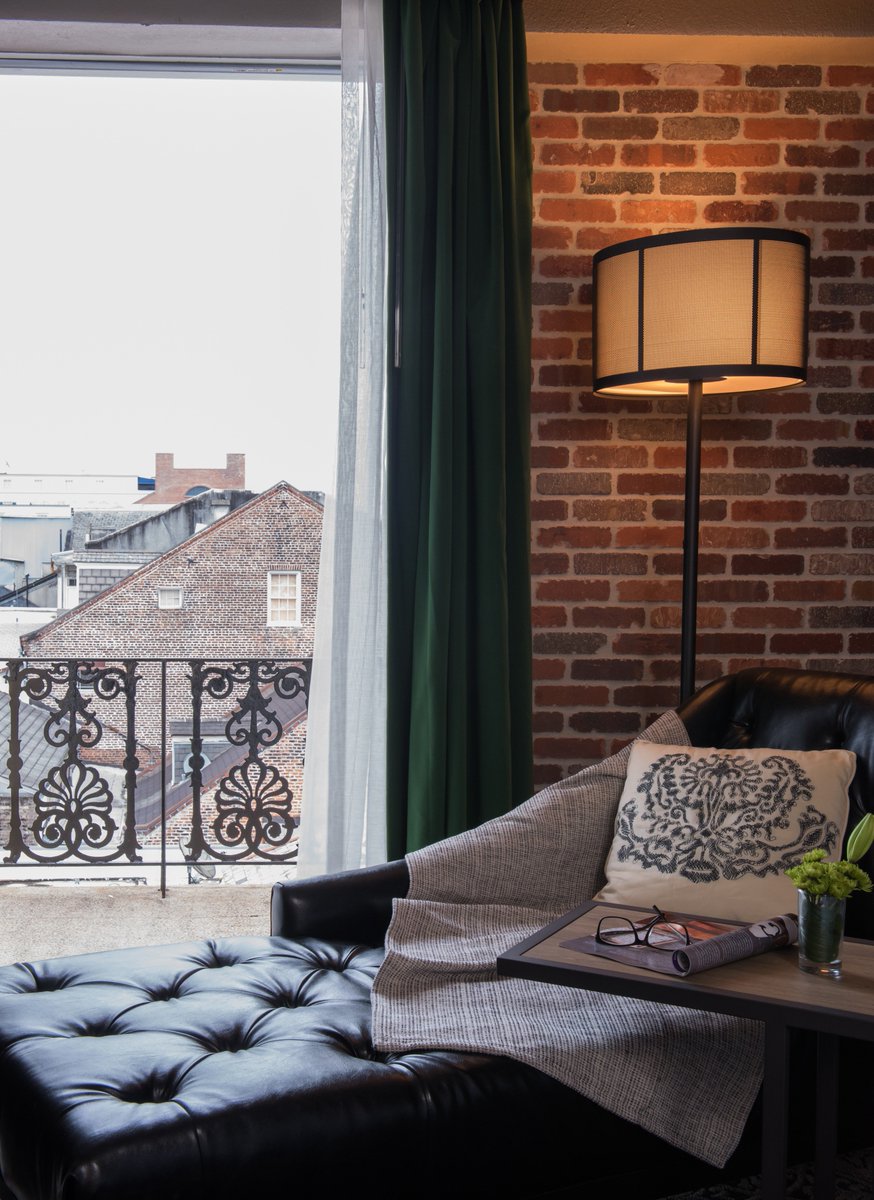 FlickMarsDesign's tweet photo. A few stunning shots of the newly completed and captivating @ChateauLeMoyne #flickmarsdesign #hospitalitydesign https://t.co/AeXJkgwsOx