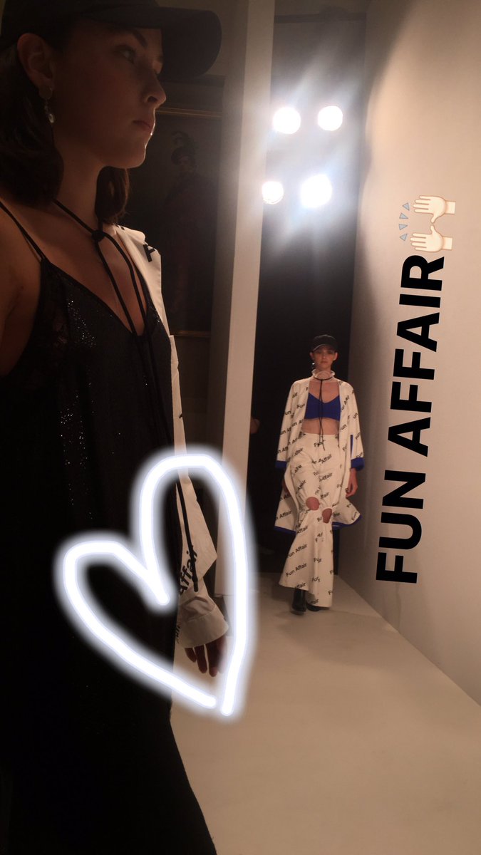 MAGDArlingW's tweet photo. #FunAffair #SS17 #LFW https://t.co/fgw253FwfG