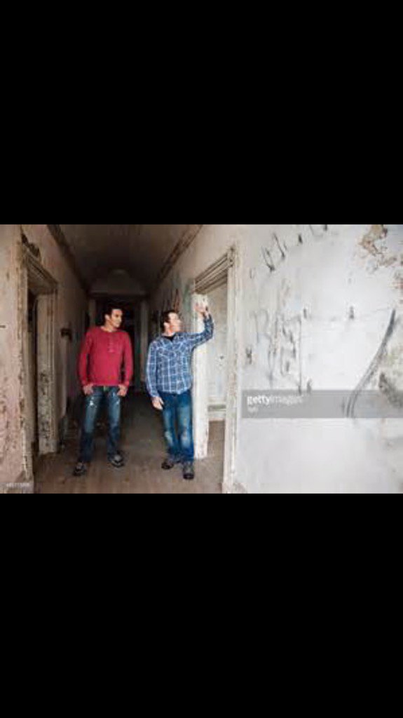 jangacfan12's tweet photo. @dustinpari can't wait to see the #dynamic duo of #dpari and the #spaceman tomorrow #ghosthunters @MistaKJ https://t.co/ai6EHsd9Yv