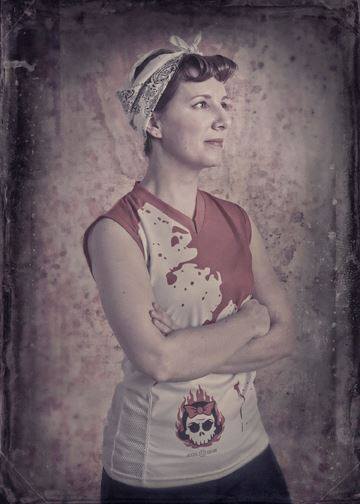 EAMcFarland's tweet image. Congrats @DanLimPhoto on your Fearless exhibit! Proud to know such a passionate female empowerment advocate @deathtrackdolls @TOROLLERDERBY