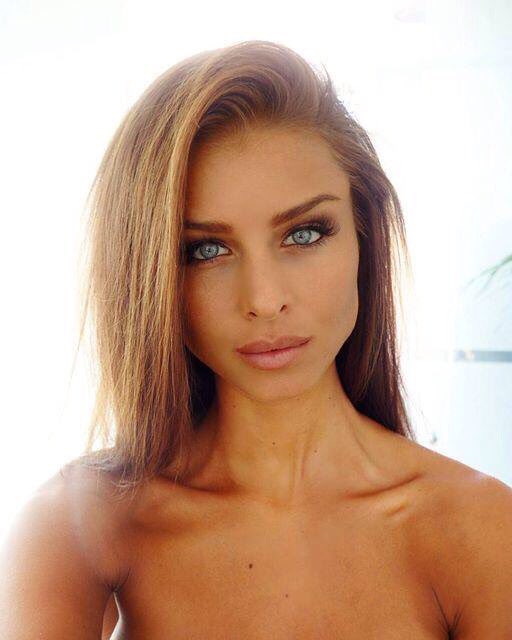 FineBaddiez's tweet photo. Swedish girls don't get enough credit https://t.co/5djIymiB1G