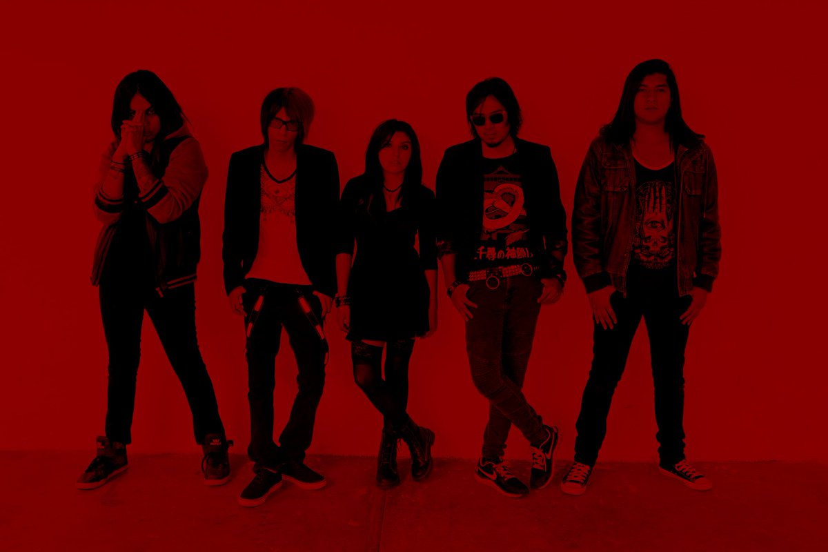 DecrodedEpisode's tweet photo. 【NEWS】 Mañana a las 17:00 hrs. hay un anuncio importante! :)
https://t.co/bYzbXz5a91 https://t.co/wE1jYDyOf6