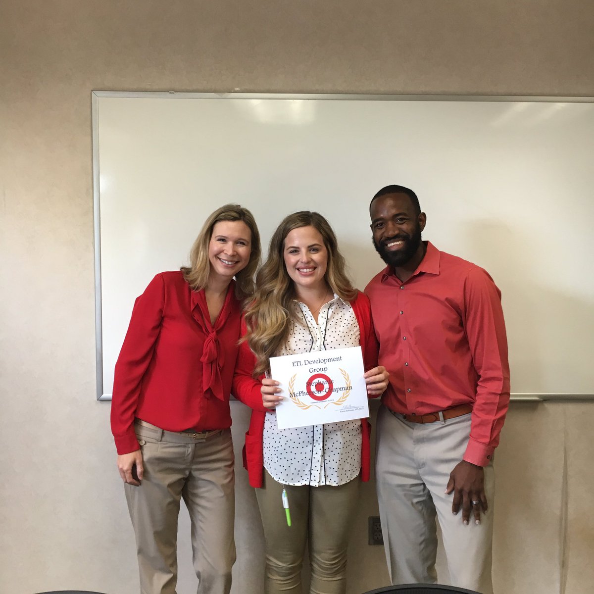 SO proud of <a href="/stephchapman400/">Stephanie Chapman</a> for completing the ETL development group!! 👏🏻🎉😎 Thx <a href="/LisaBoylin/">Lisa Boylin</a> for an amazing class!