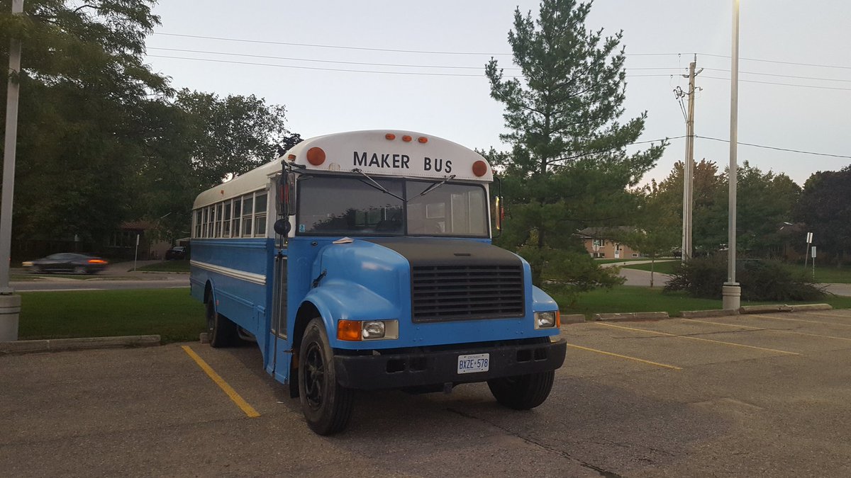 DHMakerBus's tweet photo. The #MakerBus is in #Woodstock. Looking forward to tomorrow's visit to @WSPS_Library. #makeres https://t.co/9BPlxs4gWC