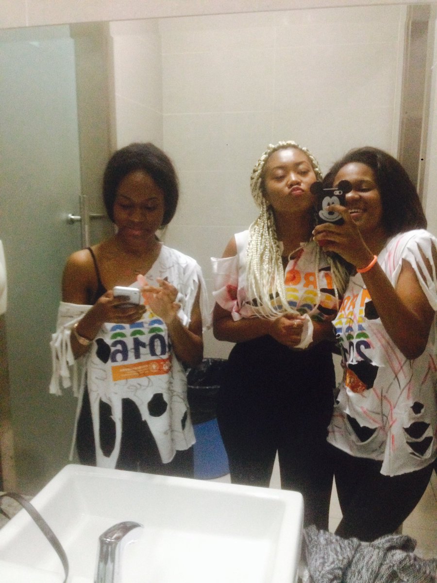 PrincessAbsurda's tweet image. 跳舞的时候💃🏾💃🏾💃🏾