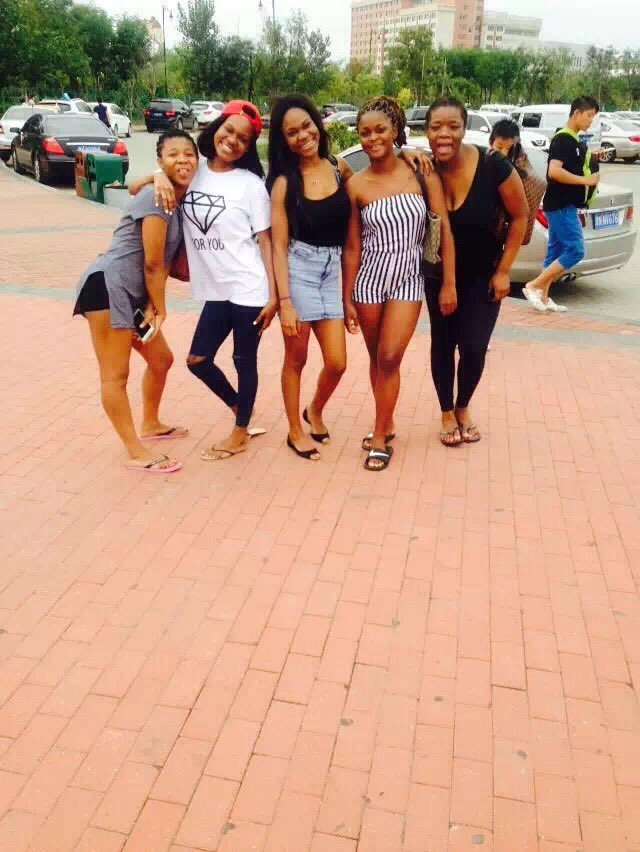 PrincessAbsurda's tweet image. Luna de Mieeeel📸