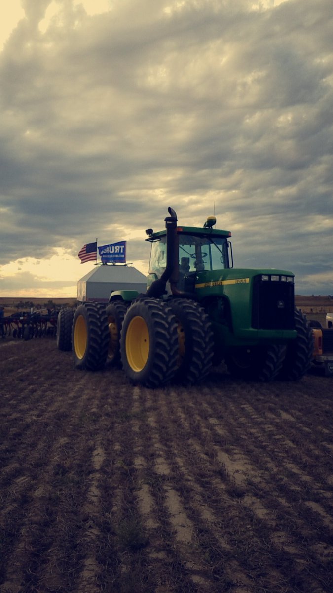 irungreen's tweet photo. @realDonaldTrump Small town America is rooting for ya. Give your best! https://t.co/3P6lmQ5hhq