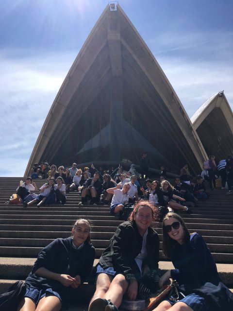 GirlsCanterbury's tweet photo. CAPA students attend #JumpFirstAskLater #SydneyOperaHouse https://t.co/eHe5SSO4RY