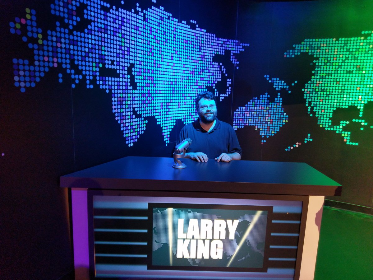 tekwendell's tweet photo. Hmm... It could work. Comfy at least. Need to upgrade the Yeti though.  I was talking to Mr. King about ER=?EPR but he was not too chatty. https://t.co/aRS2zzNa34