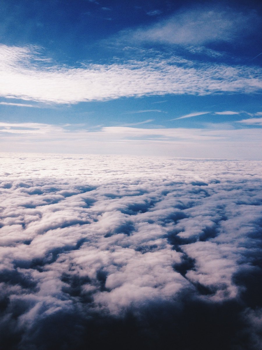 ViajaEnElMundo's tweet photo. Encima de las nubes ✈️ https://t.co/zf7ZRNt0J6