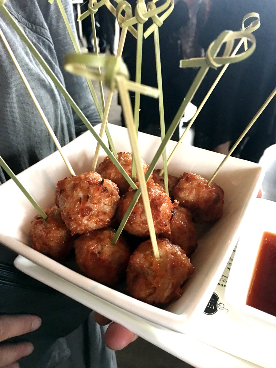 TaraNoland's tweet photo. Celebrating @vinroom's 4th anniversay with a party today!! Loved the chicken meatballs! #yyc #yyceats #calgarydining https://t.co/xFZk298E9R