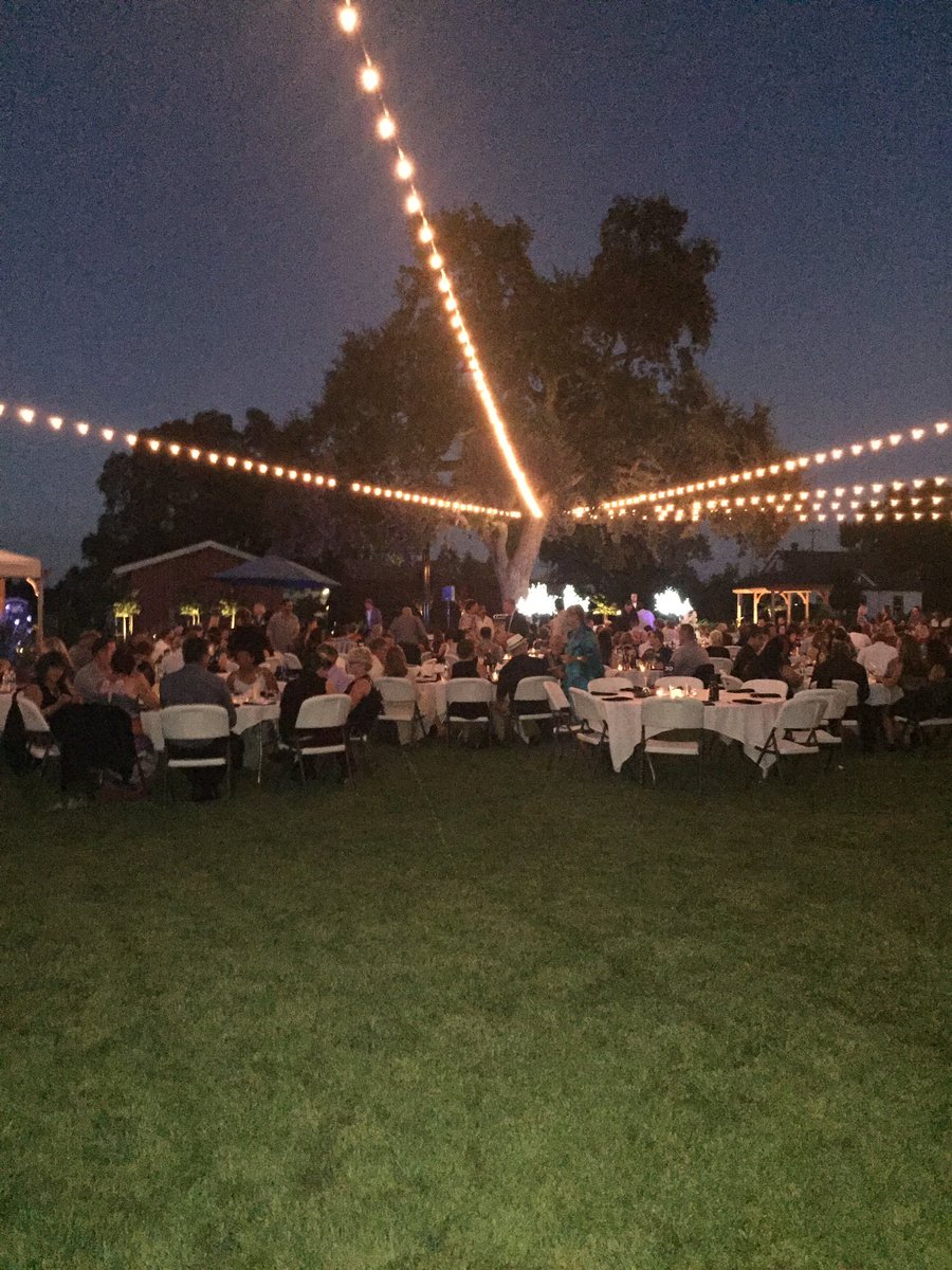 sheldoninnEG's tweet photo. Harvest of Hope Gala event fund raiser for Ell Grove Food Bank #egfb https://t.co/KhJpQeamOK