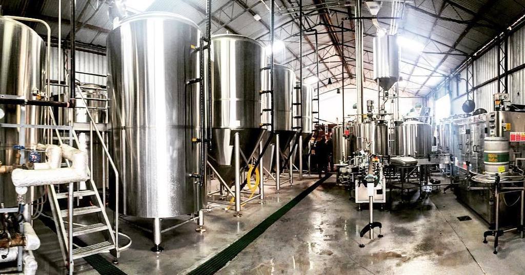 WYWHWU's tweet photo. @stoneandwood doing the brewery tour, awesome tour guide and amazing beers! 🍻 #stoneandwoo… https://t.co/nrFyAQqE9E https://t.co/PNgFbtKd8O