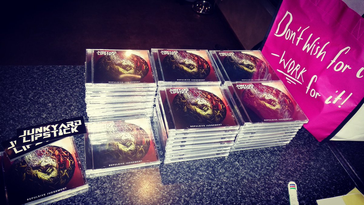 CDs of <a href="/junkyardlipstic/">Junkyard Lipstick</a>'s new #RepulsiveJudgement album have arrived!
Get yours on Fri @ #ROAR in #CapeTown at their album launch \m/