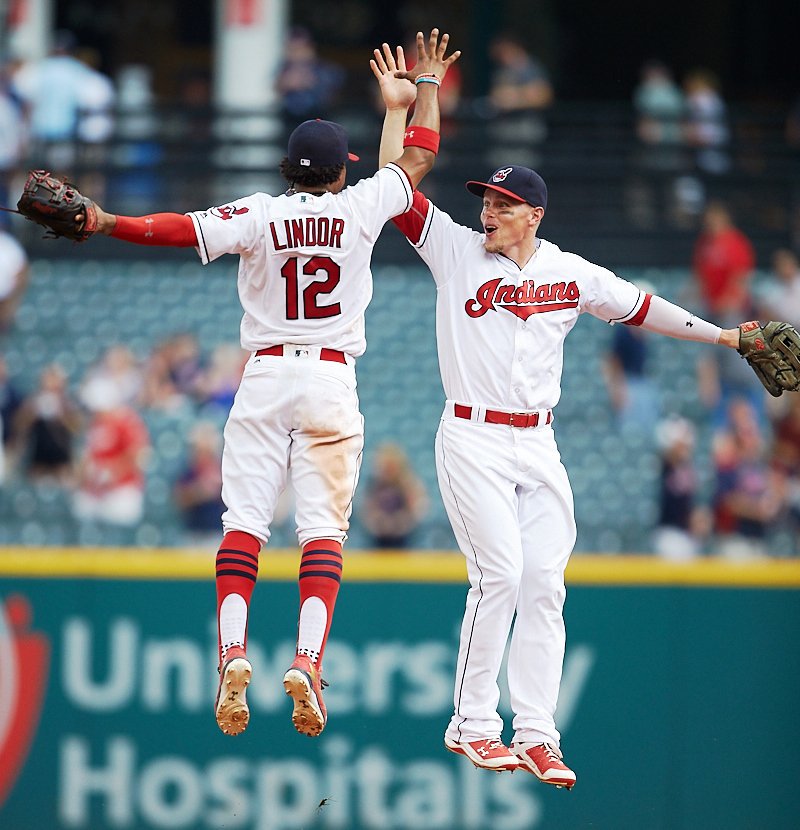 gerry_kinney's tweet photo. Magic number is 6! https://t.co/memvc72nsW