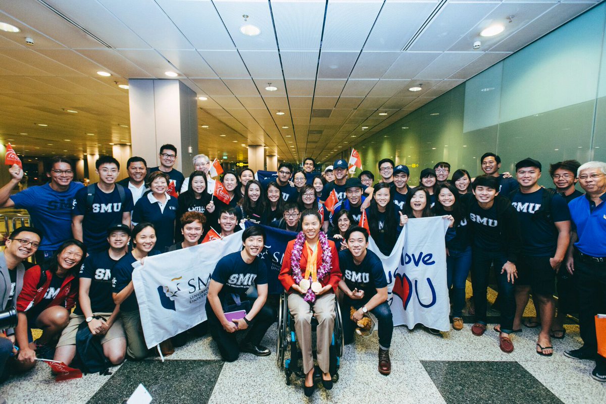 sgSMU's tweet photo. #RioParalympics2016: SMU welcomes home #SMUSOSS undergrad #YipPinXiu! More photos here: https://t.co/FHIJXvr3Eu https://t.co/6Gl4T4fitv
