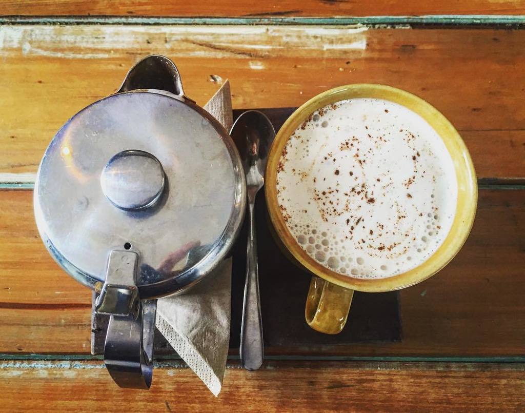 WYWHWU's tweet photo. The most amazing "hippie" drink I have ever tasted! Dandelion and Chai with nut milk. I co… https://t.co/ijf7CDWpq6 https://t.co/eKscbZAMsW