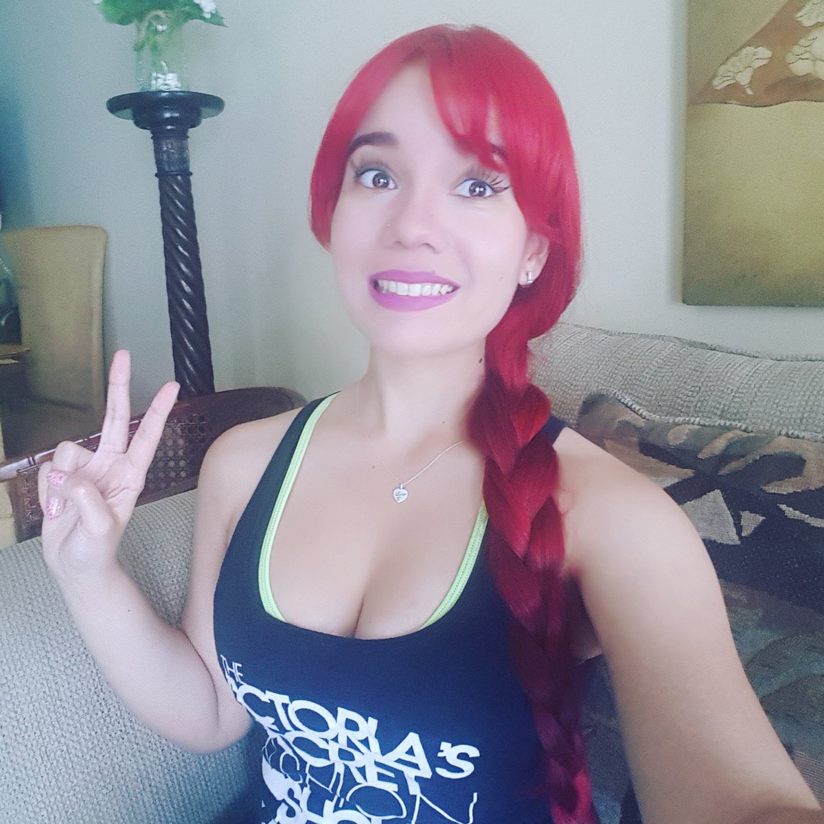 WindyGirk's tweet photo. Nuevo video amores https://t.co/Qtn9aAc4U8 me apoyan con RT? 🙈😙 https://t.co/oV3ONzfE9u https://t.co/8uAWjyaeku