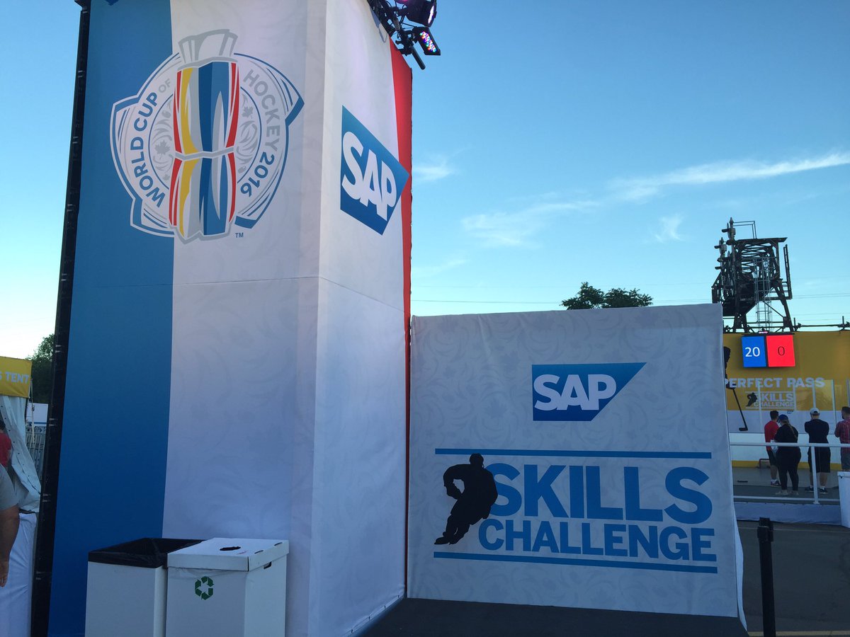 harrimantynen's tweet photo. #The5thseason #WCH2016 #leijonat #GetMeToTheGame #CivicSeats
#sapCanada #village https://t.co/rUweLAqx3c