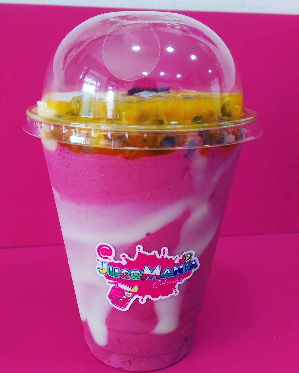jugo_mania's tweet photo. #inventó de una #jugomaniaca #morada en #leche debes #probarlo https://t.co/izPZvjGNWz