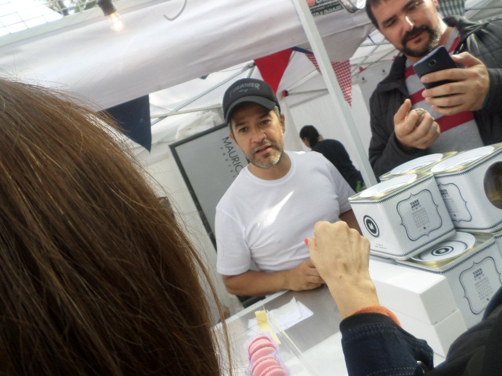 GigiDibulover23's tweet photo. @MAURICIOASTA  #LeMache #Macarons 😋 https://t.co/Em0DdUfEnF