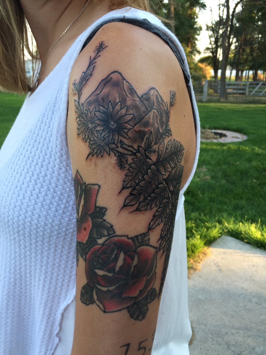 just_jennw's tweet photo. Disregard the blood, but finally started to add to my half sleeve and couldn't be happier. 
#phase2complete #finally https://t.co/q2DpZV9BMD
