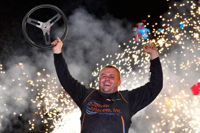 Dirt Late Model Weekly 173: The Battle At Knoxville
driven.fm/dlmw/173