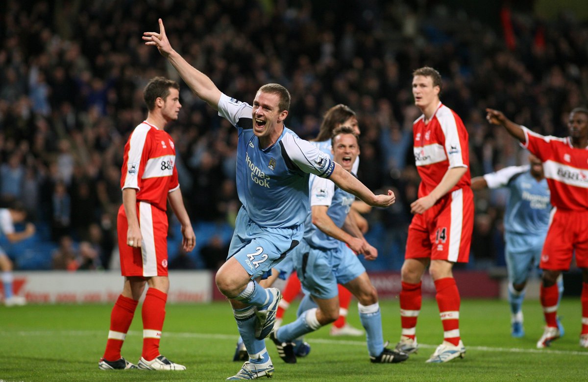 PantauManCity's tweet photo. Happy Birthday Legend #Dunne https://t.co/1exdFWU3kp