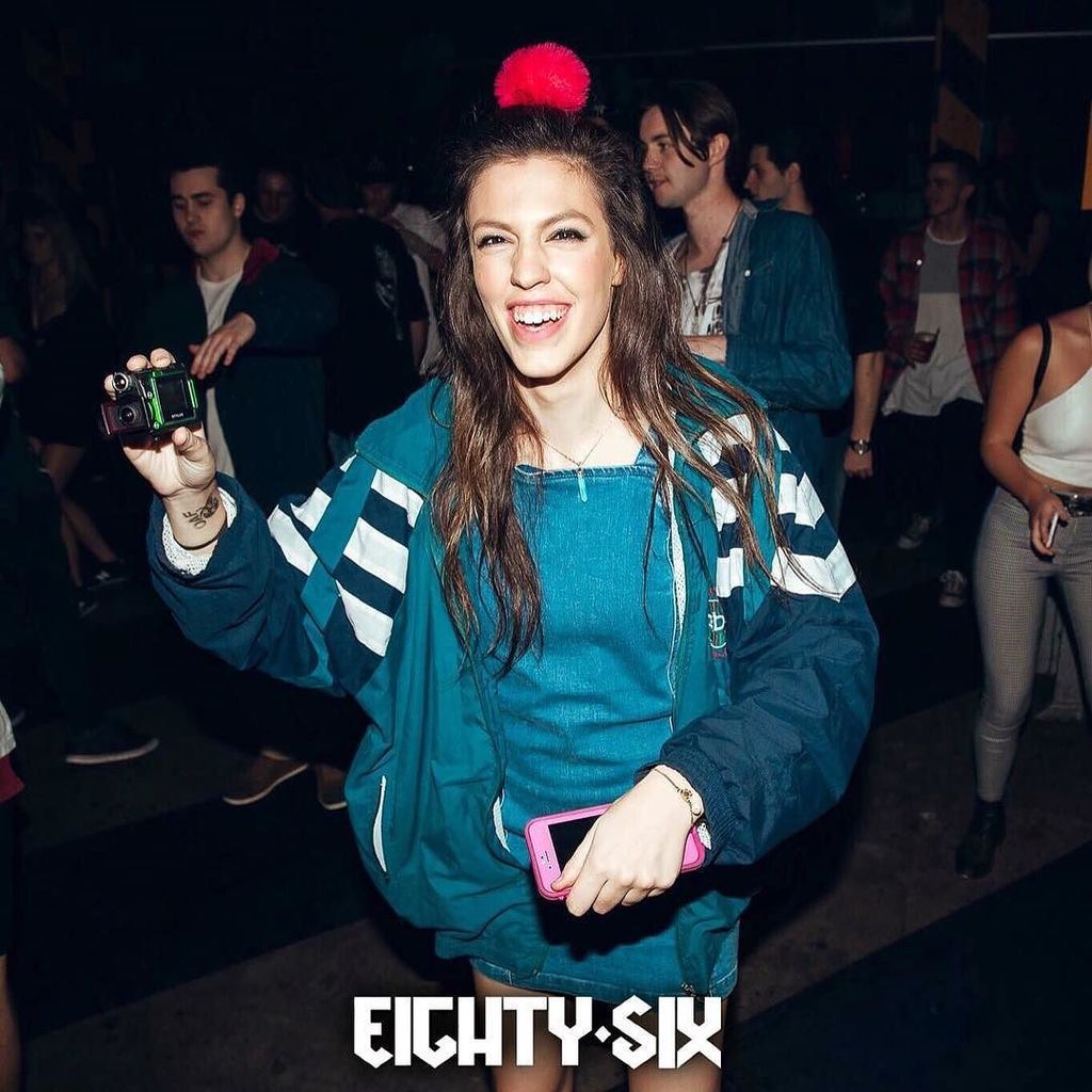 djpartigirl's tweet photo. forever filming bae 📹 @eightysixevents was litttttt 🔥 https://t.co/p6r11TjlYJ https://t.co/HzkQkJDAGm