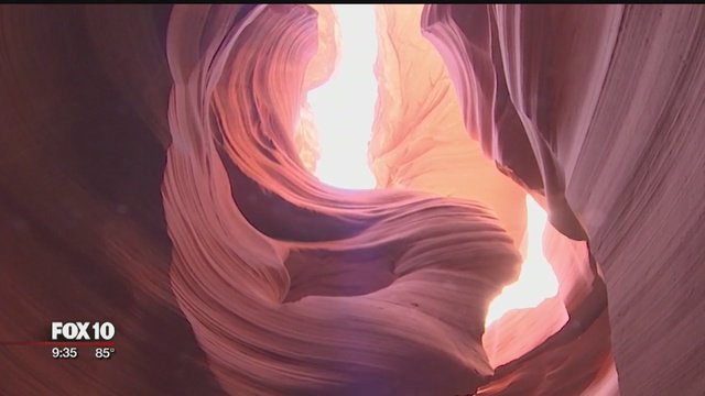 FOX10Phoenix's tweet photo. Detours of Arizona: Visiting Antelope Canyon in 1 day https://t.co/Y9kccs560y @BKFox10 @KariLakeFox10 https://t.co/WghzdudOQe
