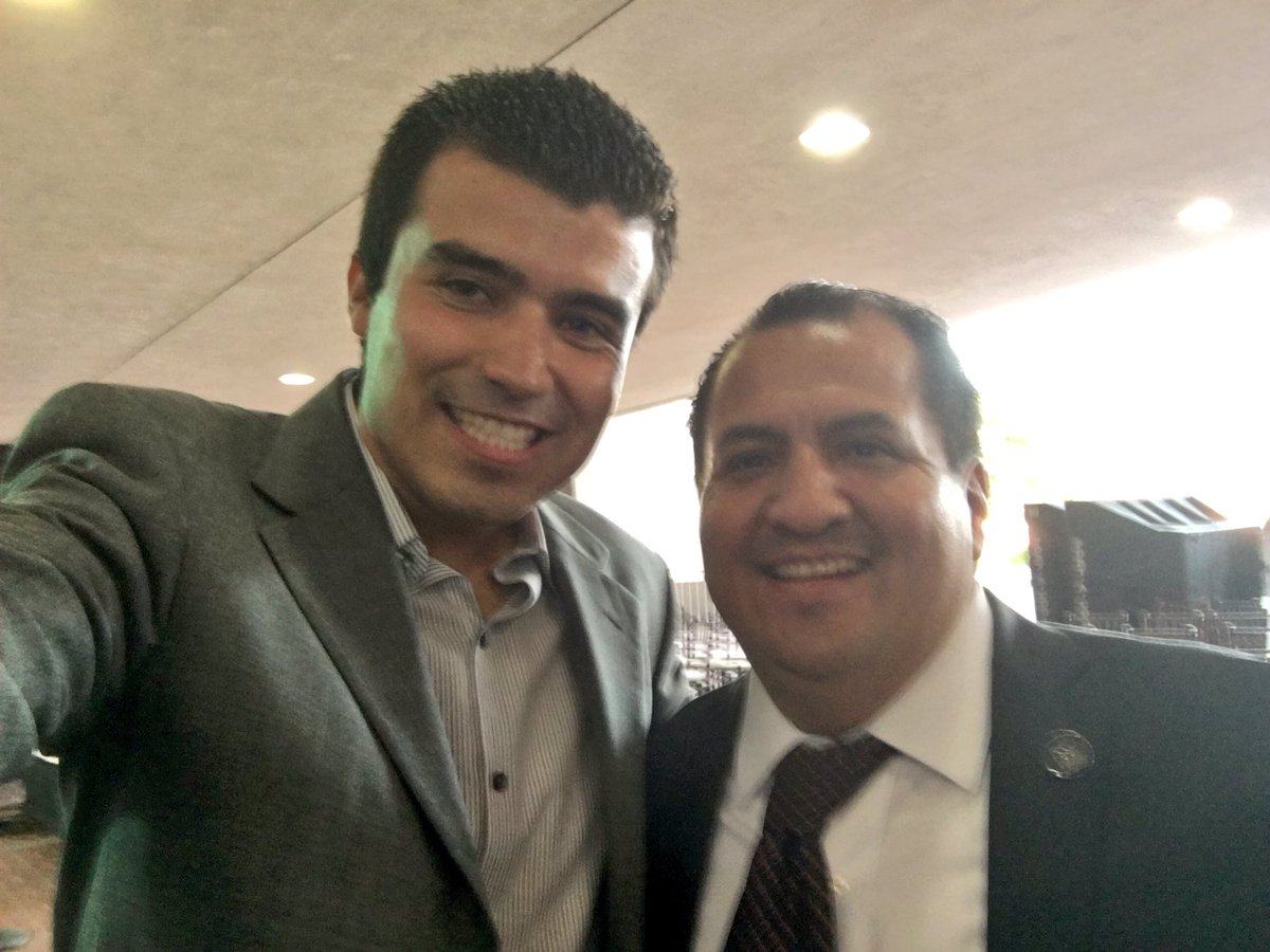 WalterElizondo's tweet photo. Con el Diputado @MarcoMtzDiaz #5Distrito @jorgeblancod @KarinaBarronP_7 #DiputadosIndependientes @JaimeRdzNL @FElizondoB @ManuelGzzF https://t.co/mWVQlAM1zq