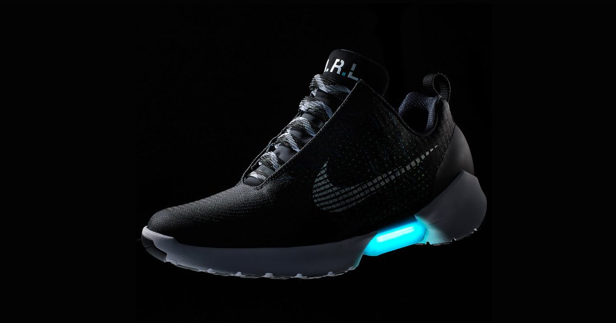 WIRED's tweet photo. Inside the secret lab where @Nike invented the power-lacing shoe of our dreams: https://t.co/hYvAsp8q1T https://t.co/ftO4M4ntDM