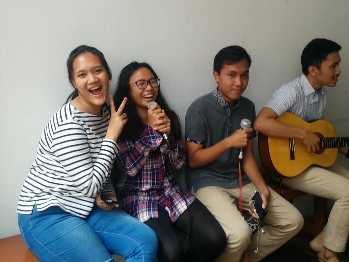 asciipella's tweet photo. If I lose myself akan dibawakan oleh team Rissa-Kalista-Kinop-Ican😁 Yuk saksikan😺 https://t.co/MQx5y33Ajf