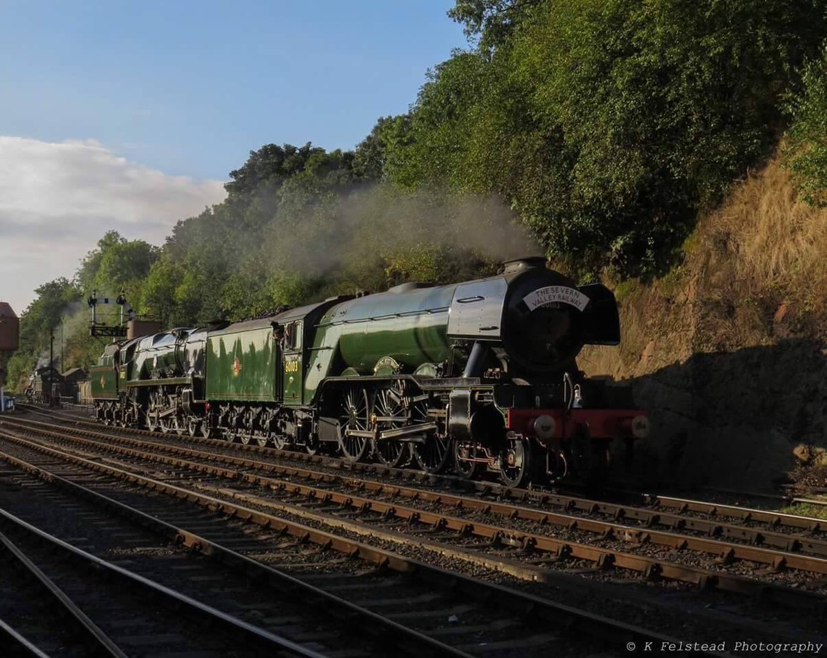 WhatsWhatmagz's tweet photo. It's a Good Morning from Flying Scotsman &amp; Pacific Power at SVR today - are you going to this sold out event? We'd love to see your pics! https://t.co/zSk3Jhrj9N