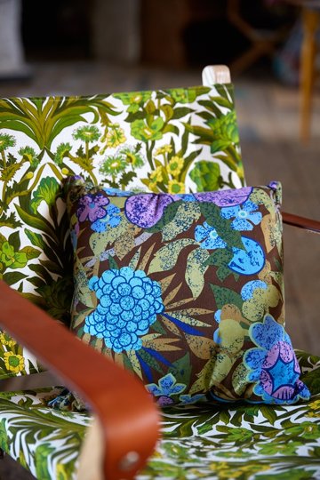 sunbeamjackie's tweet photo. Following along with @decorex_intl online and plotting out what we could show next year. #Decorex2016 https://t.co/8Ci2XiGGmY